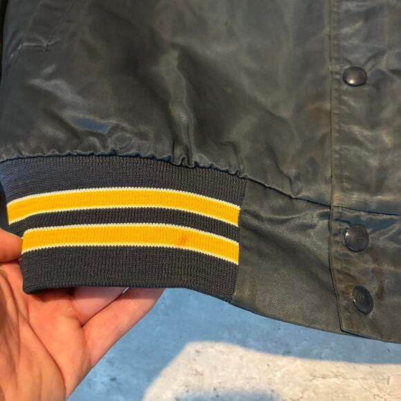 Vintage 1980s notre dame satin - Picture 6 of 8